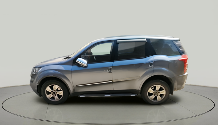 2011 Mahindra XUV500 W8, Diesel, Manual, 1,43,114 km, exterior