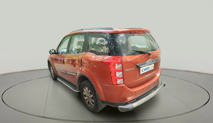 2016 Mahindra XUV500 W10, Diesel, Manual, 98,338 km, exterior