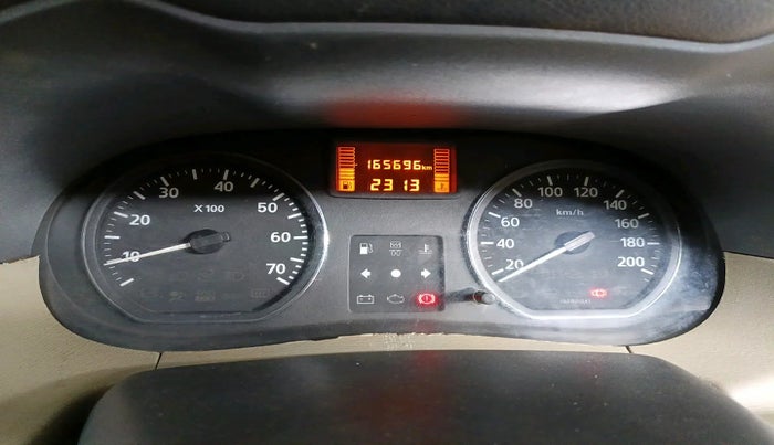 2015 Nissan Terrano XL (D), Diesel, Manual, 1,65,696 km, interior