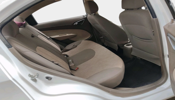 2013 Chevrolet Sail 1.2 LS ABS, Petrol, Manual, 43,601 km, interior