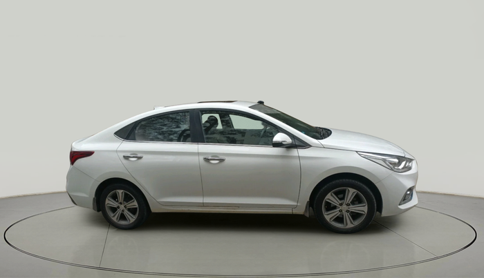 2018 Hyundai Verna 1.6 SX (O) CRDI MT, Diesel, Manual, 36,270 km, exterior