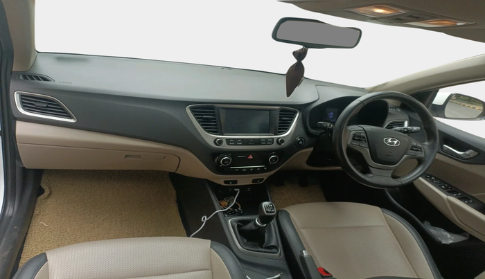 2018 Hyundai Verna 1.6 SX (O) CRDI MT, Diesel, Manual, 36,270 km, interior