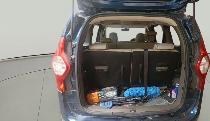 2015 Renault Lodgy 110 PS RXZ, Diesel, Manual, 45,947 km, exterior