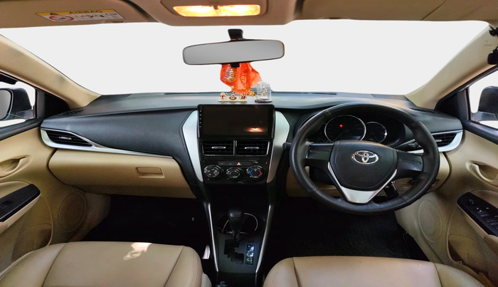 2018 Toyota YARIS J CVT, Petrol, Automatic, 50,239 km, interior