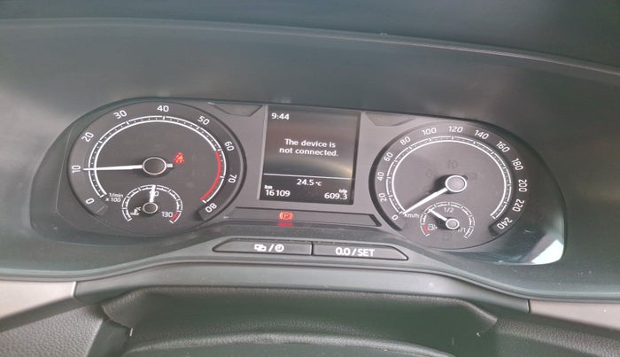 2022 Skoda KUSHAQ AMBITION 1.0L TSI MT, Petrol, Manual, 16,109 km, interior