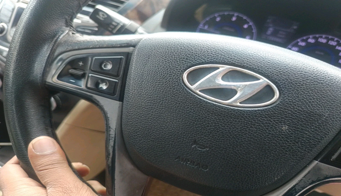 2015 Hyundai Verna FLUIDIC 1.6 CRDI S(O) 4S, Diesel, Manual, 1,24,985 km, interior