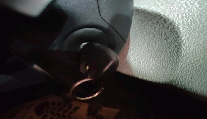 2015 Renault Duster 85 PS RXL DIESEL, Diesel, Manual, 1,89,756 km, interior