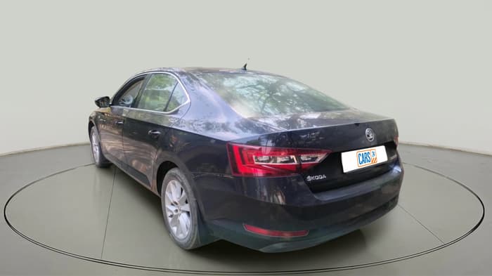 2017 Skoda Superb L&K 1.8 TSI AT, Petrol, Automatic, 44,064 km, exterior
