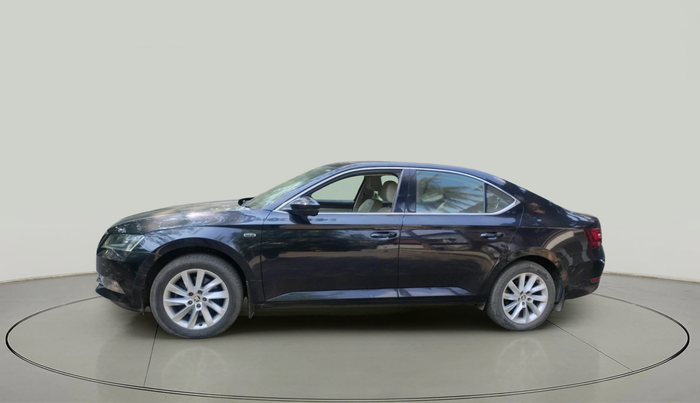 2017 Skoda Superb L&K 1.8 TSI AT, Petrol, Automatic, 44,064 km, exterior