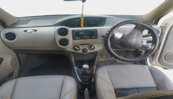 2013 Toyota Etios Liva V, Petrol, Manual, 80,182 km, interior