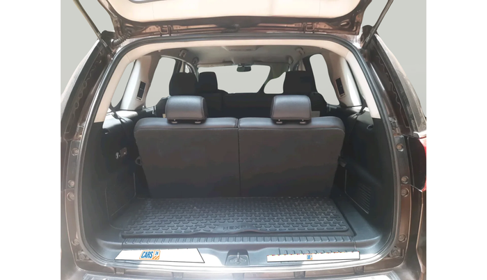 2017 Tata Hexa XT 4X2 6 STR, Diesel, Manual, 1,12,036 km, exterior