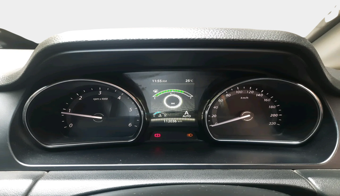 2017 Tata Hexa XT 4X2 6 STR, Diesel, Manual, 1,12,036 km, interior