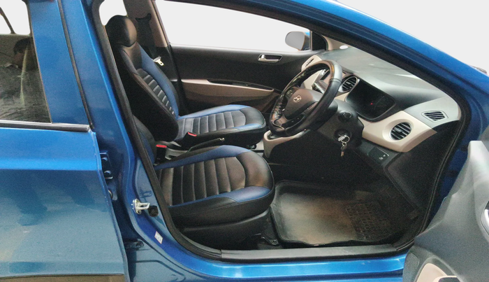 2018 Hyundai Grand i10 SPORTZ (O) AT 1.2 KAPPA VTVT, Petrol, Automatic, 32,870 km, interior