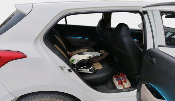 2017 Hyundai Grand i10 MAGNA AT 1.2 KAPPA VTVT, Petrol, Automatic, 47,424 km, interior