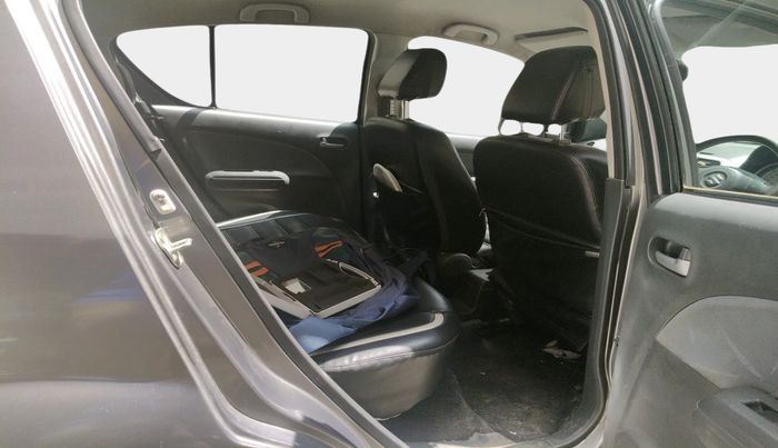 2010 Maruti Ritz VDI, Diesel, Manual, 1,39,427 km, interior