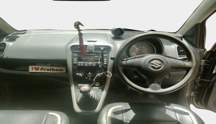 2010 Maruti Ritz VDI, Diesel, Manual, 1,39,427 km, interior