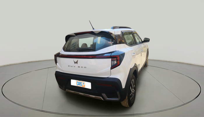 2024 Mahindra XUV 3XO AX5L 1.2 TGDi, Petrol, Manual, 5,531 km, exterior