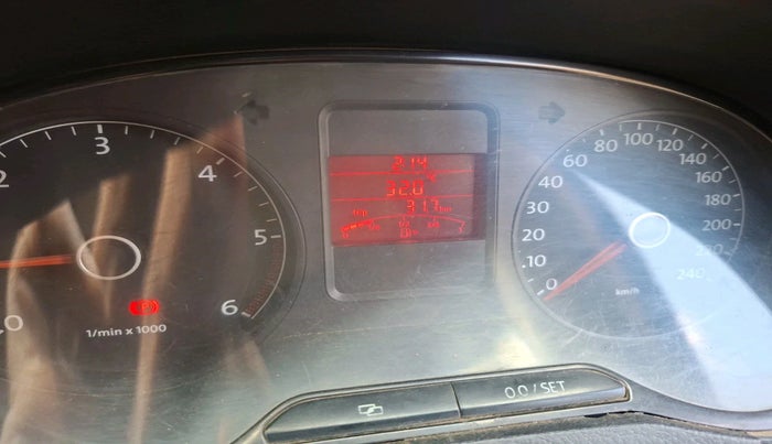 2013 Volkswagen Polo HIGHLINE DIESEL, Diesel, Manual, 1,50,000 km, interior