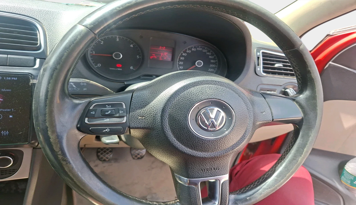 2013 Volkswagen Polo HIGHLINE DIESEL, Diesel, Manual, 1,50,000 km, interior