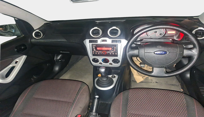 2012 Ford Figo TITANIUM 1.4 DIESEL, Diesel, Manual, 65,104 km, interior