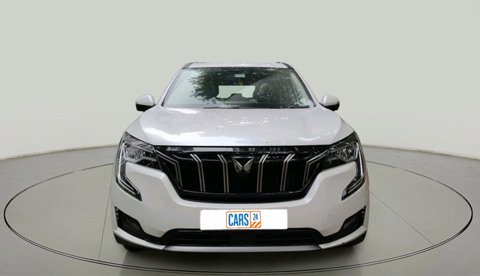 2022 Mahindra XUV700 AX 7 LUXURY D AT 7 STR, Diesel, Automatic, 28,172 km, exterior
