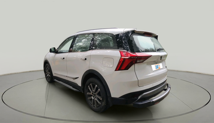 2022 Mahindra XUV700 AX 7 LUXURY D AT 7 STR, Diesel, Automatic, 28,172 km, exterior
