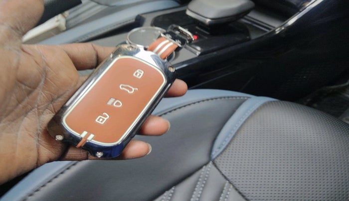 2024 Tata Curvv Creative Plus S 1.2 Petrol 7DCA, Petrol, Automatic, 13,832 km, interior