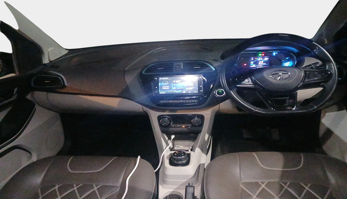 2023 Tata TIAGO EV XZ PLUS TECH LUX LONG RANGE, Electric, Automatic, 51,845 km, interior