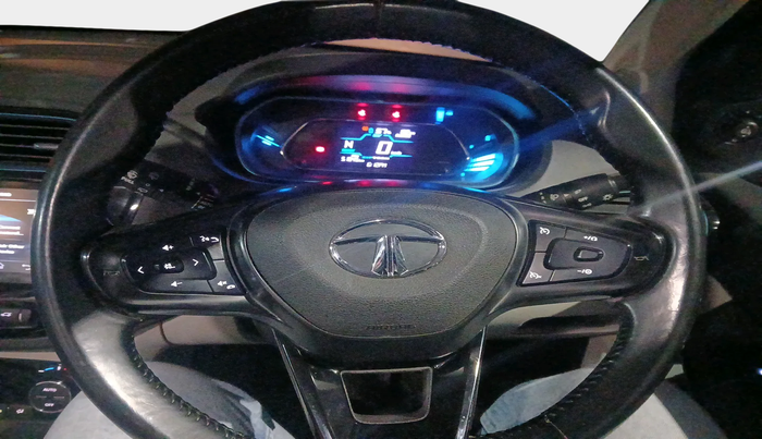 2023 Tata TIAGO EV XZ PLUS TECH LUX LONG RANGE, Electric, Automatic, 51,845 km, interior