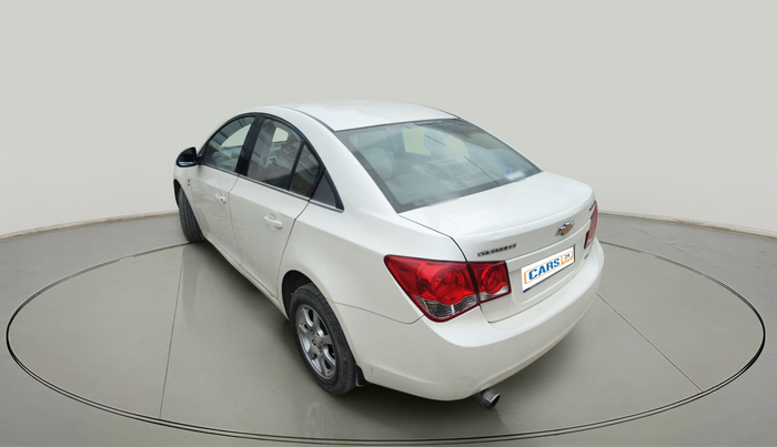 2010 Chevrolet Cruze LT, Diesel, Manual, 1,04,320 km, exterior