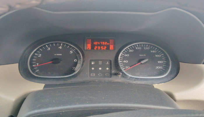 2014 Renault Duster 85 PS RXL DIESEL, Diesel, Manual, 1,06,000 km, interior