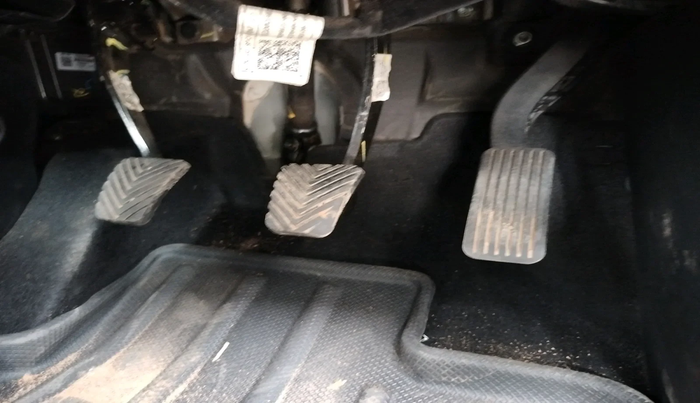 2021 KIA SELTOS HTK 1.5 DIESEL, Diesel, Manual, 1,18,985 km, interior