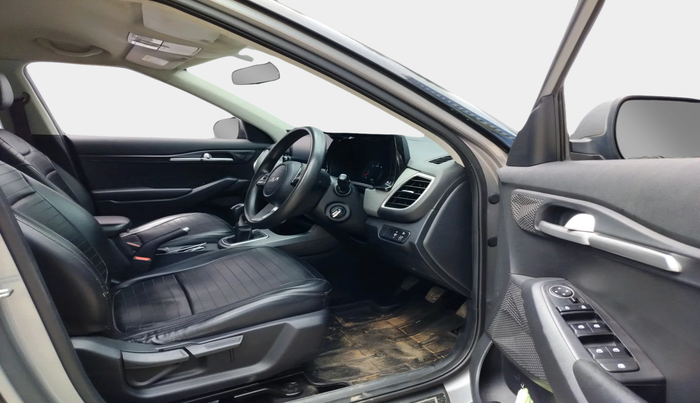 2021 KIA SELTOS HTK 1.5 DIESEL, Diesel, Manual, 1,18,985 km, interior