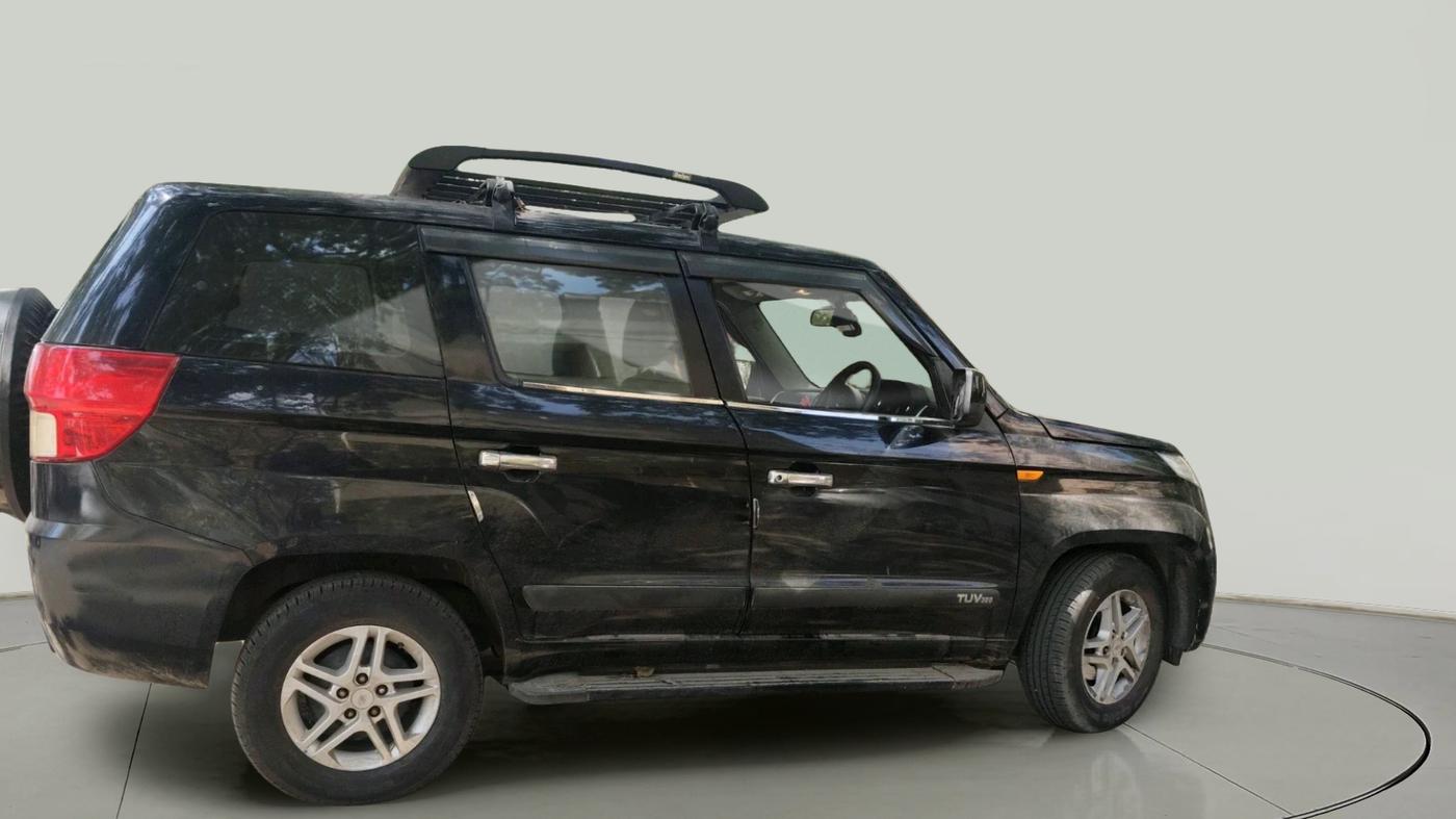 2019 Mahindra TUV 300 PLUS P8, Diesel, Manual, 52,691 km, exterior