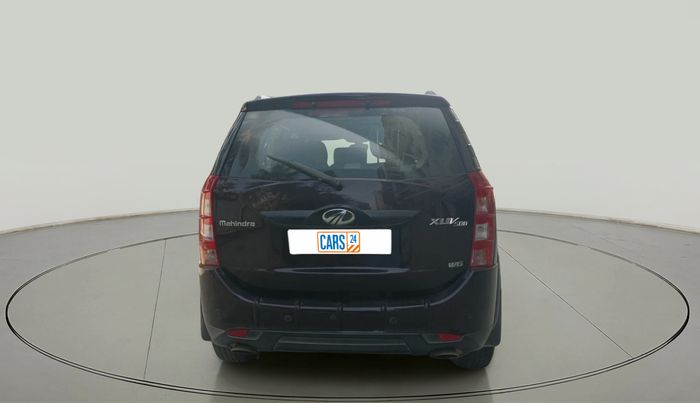 2018 Mahindra XUV500 W6, Diesel, Manual, 35,057 km, exterior