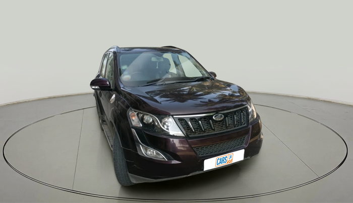 2018 Mahindra XUV500 W6, Diesel, Manual, 35,057 km, exterior