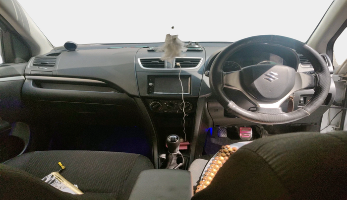 2016 Maruti Swift VXI, Petrol, Manual, 91,993 km, interior