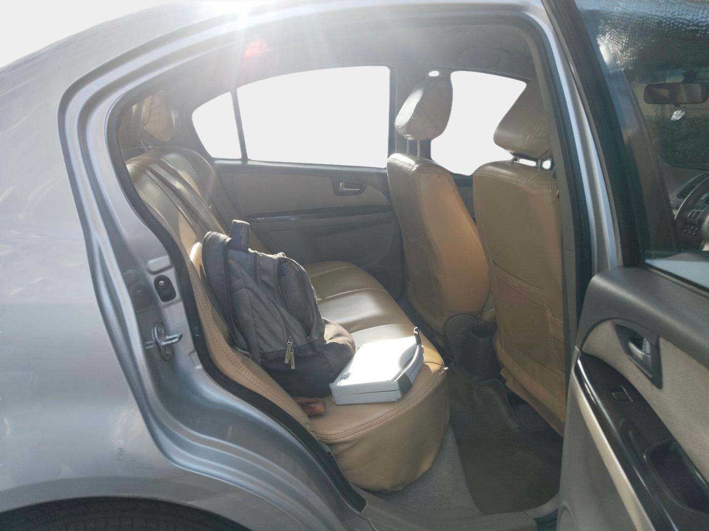 2010 Maruti SX4 ZXI, Petrol, Manual, 36,411 km, interior