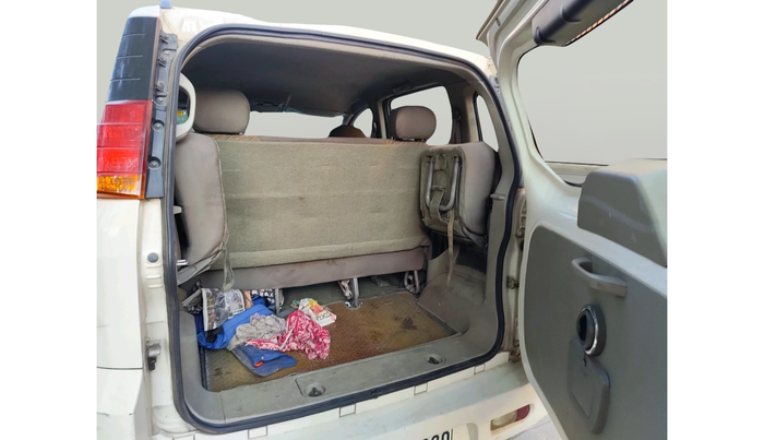 2012 Mahindra Quanto C6, Diesel, Manual, 30,781 km, exterior