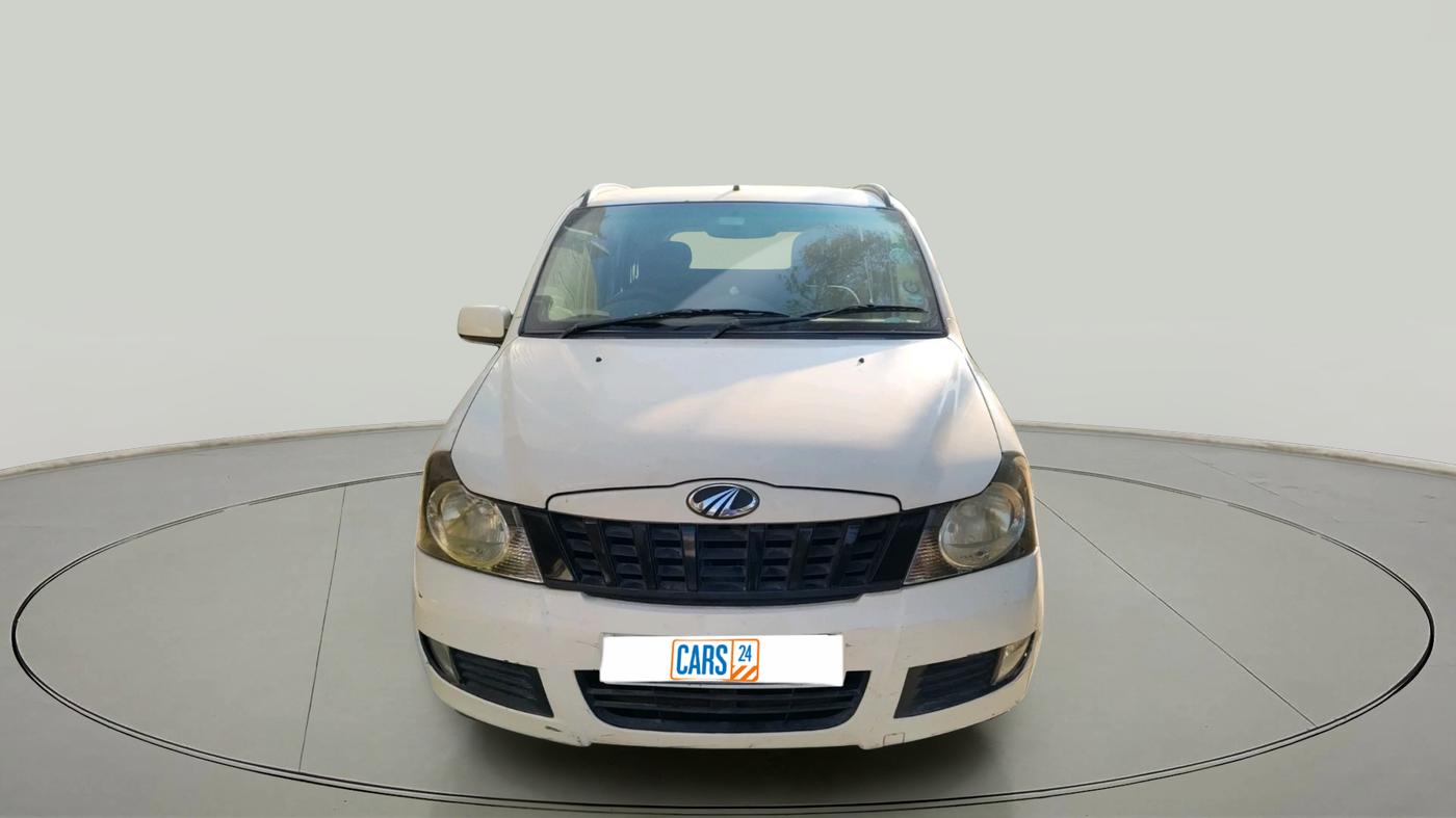 2012 Mahindra Quanto C6, Diesel, Manual, 30,781 km, exterior