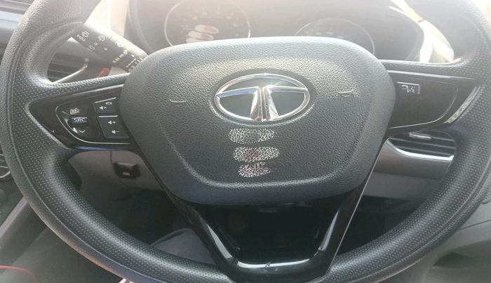 2018 Tata NEXON XZ DIESEL, Diesel, Manual, 87,284 km, interior
