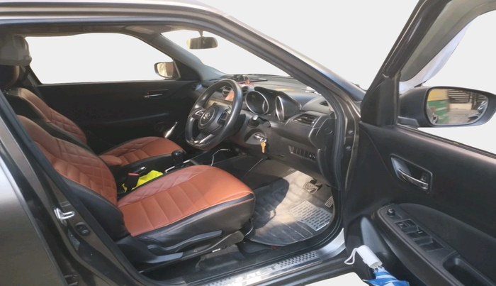 2018 Maruti Swift VDI AMT, Diesel, Automatic, 1,21,289 km, interior