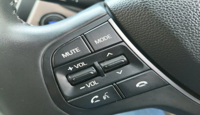 2019 Hyundai Elite i20 ASTA 1.2 (O), Petrol, Manual, 21,912 km, interior