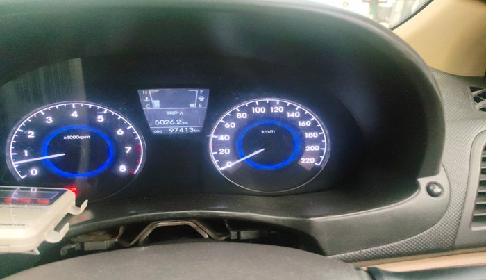 2015 Hyundai Verna FLUIDIC 4S 1.6 VTVT S(O), Petrol, Manual, 9,80,000 km, interior