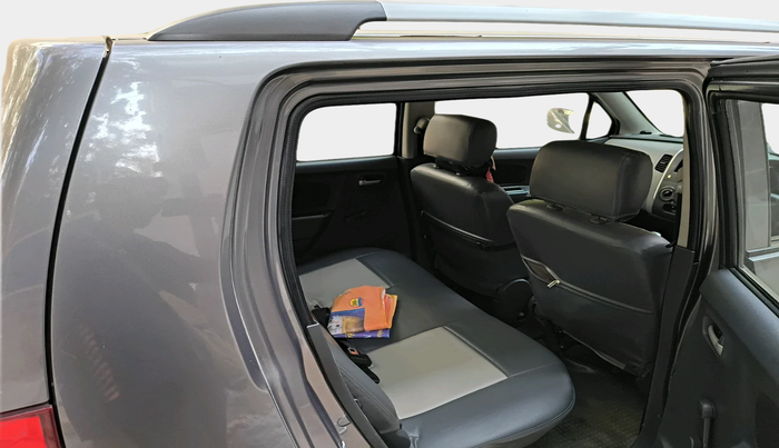 2010 Maruti Wagon R 1.0 LXI, Petrol, Manual, 1,58,950 km, interior