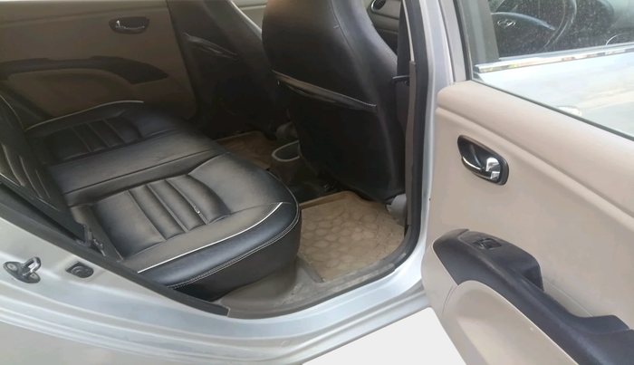 2012 Hyundai i10 SPORTZ 1.2, Petrol, Manual, 61,638 km, interior