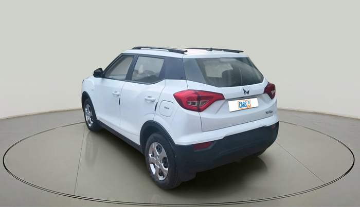 2023 Mahindra XUV300 W6 1.2 PETROL, Petrol, Manual, 12,848 km, exterior