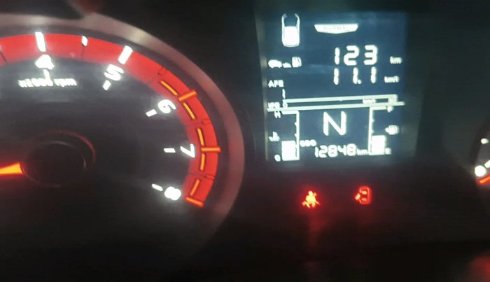 2023 Mahindra XUV300 W6 1.2 PETROL, Petrol, Manual, 12,848 km, interior