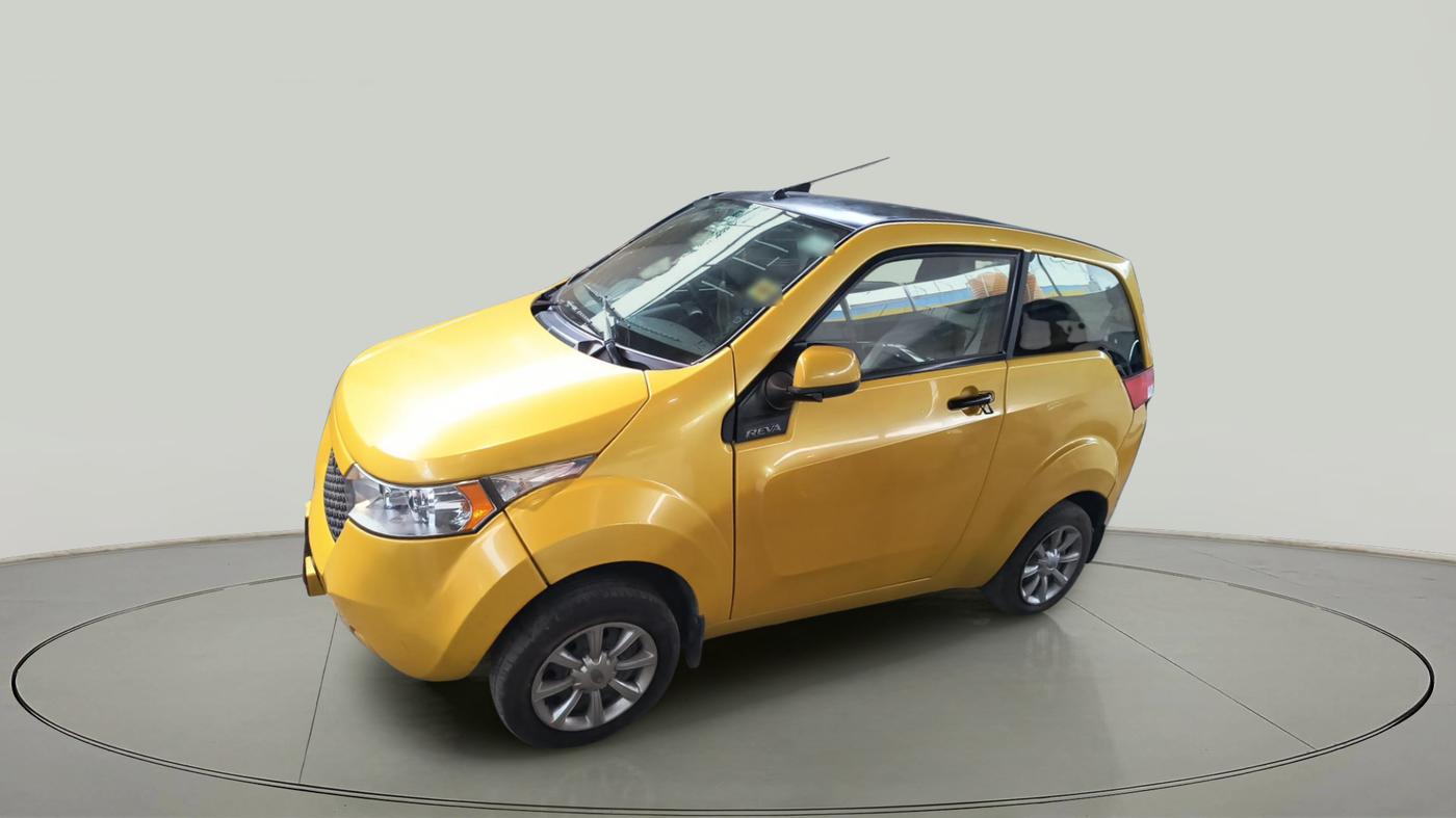 2015 Mahindra E2O T2, Electric, Automatic, 25,000 km, exterior