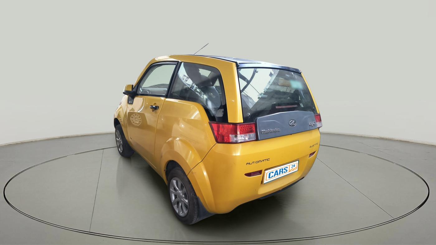 2015 Mahindra E2O T2, Electric, Automatic, 25,000 km, exterior